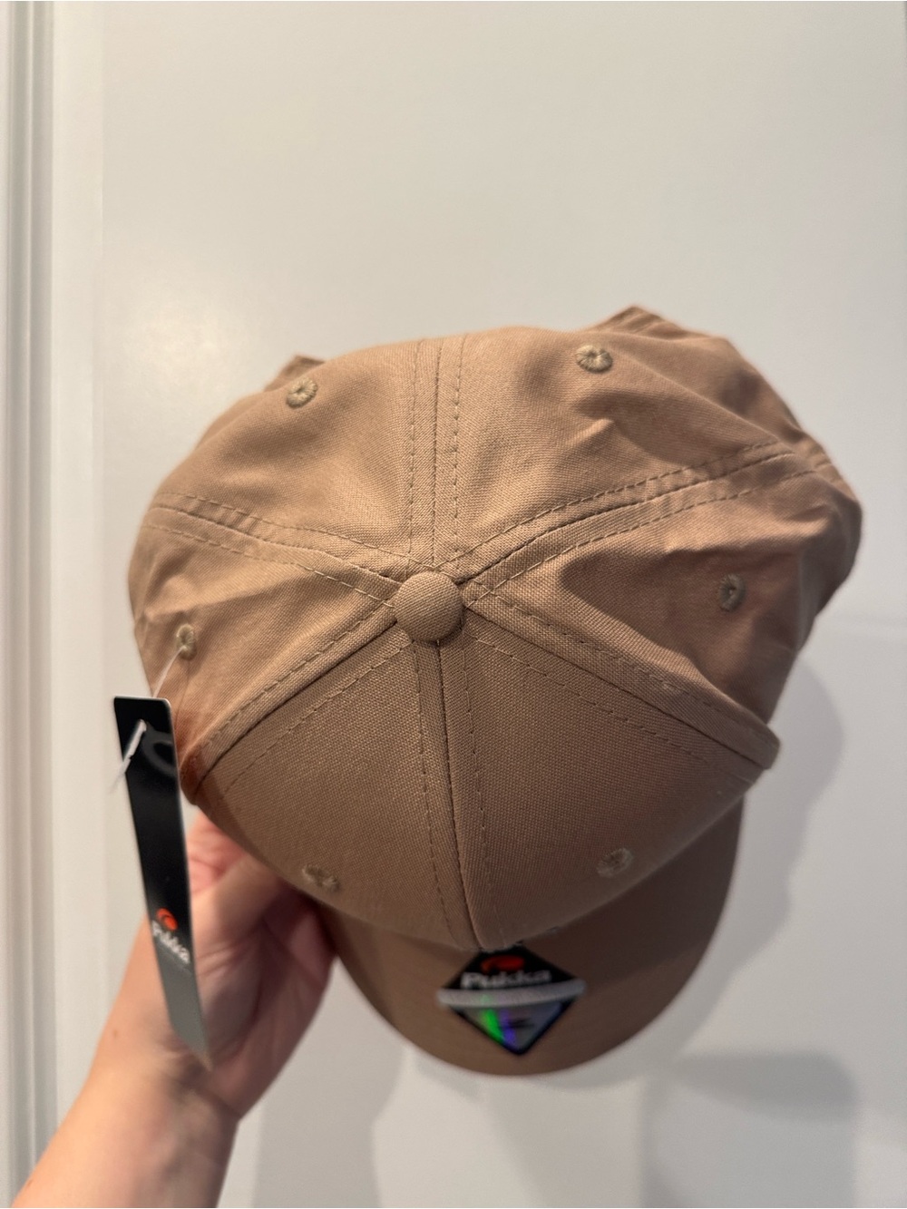 NWT! The Beverly Hills Hotel Crest Puka lightweight cotton tan baseball cap - Picture 10 of 10
